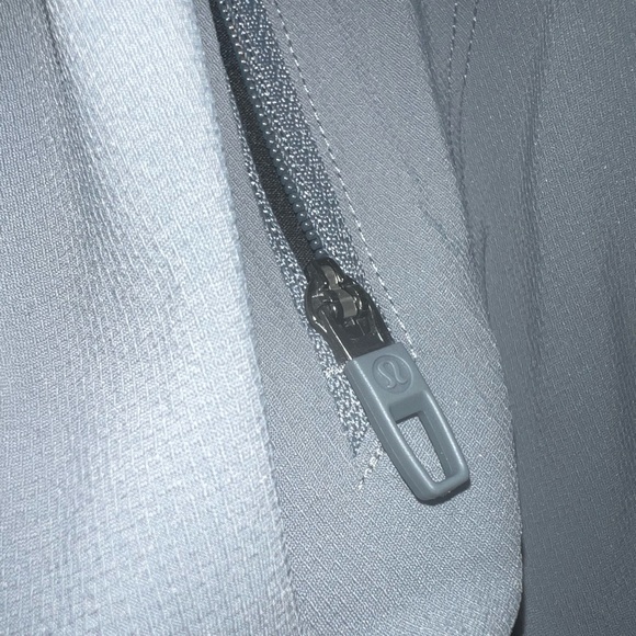 ~SOLD Lululemon license to train short 7” - Picture 7 of 11